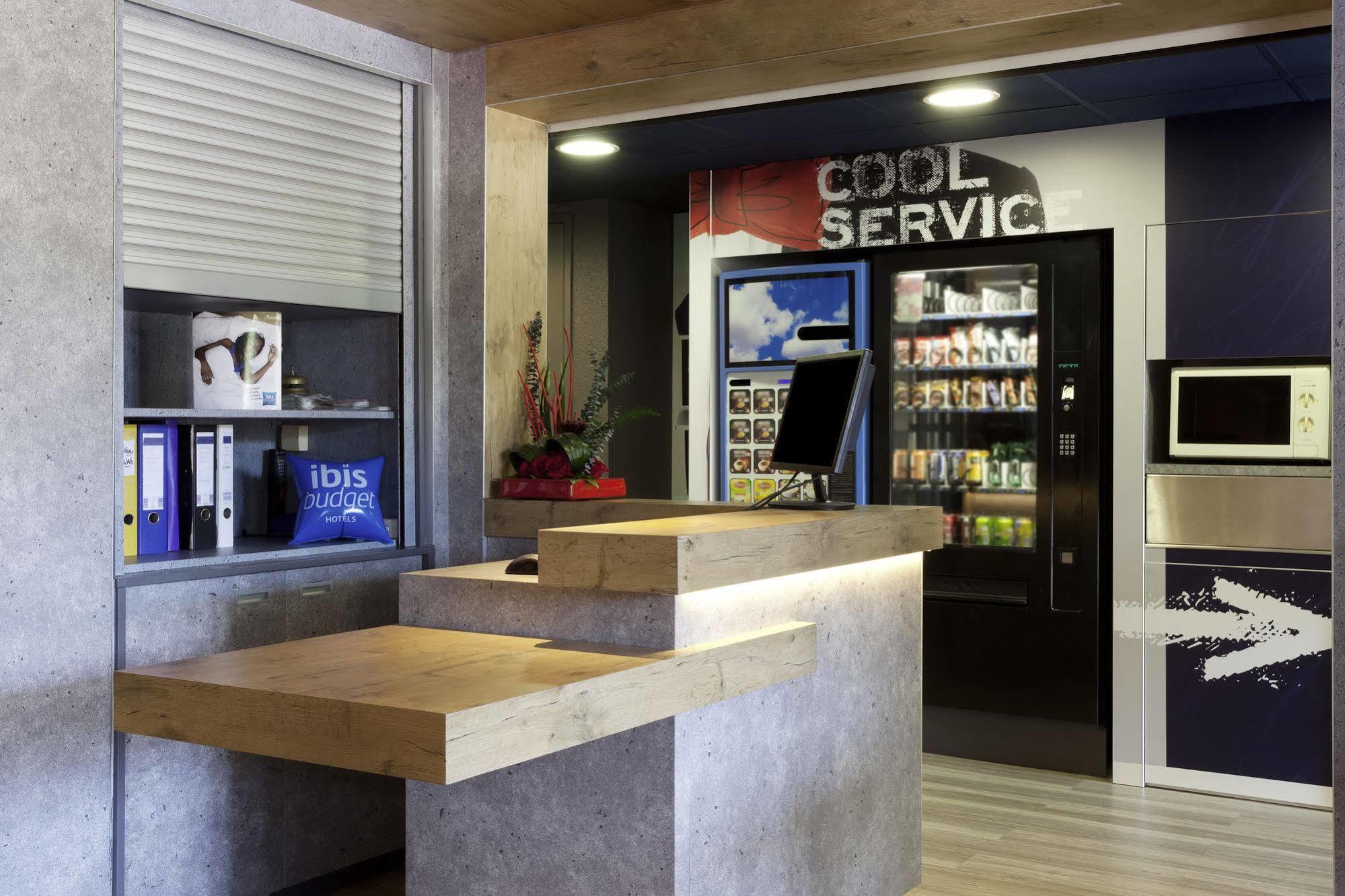 Ibis Budget Aix En Provence Est Le Canet Мейрей Екстер'єр фото